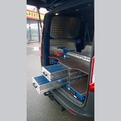 Inventar til varebiler i den tunge branche