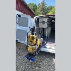 Inventar til varebiler i den tunge branche