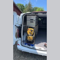 Inventar til varebiler i den tunge branche